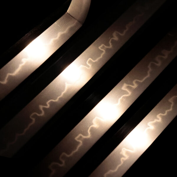 Antique Japanese Sword Katana Signed by Awataguchi Omi no Kami Tadatsuna<br>NBTHK<span style="color: #ff0000;"><strong> Tokubetsu Hozon</strong> </span>Certificate - Image 5