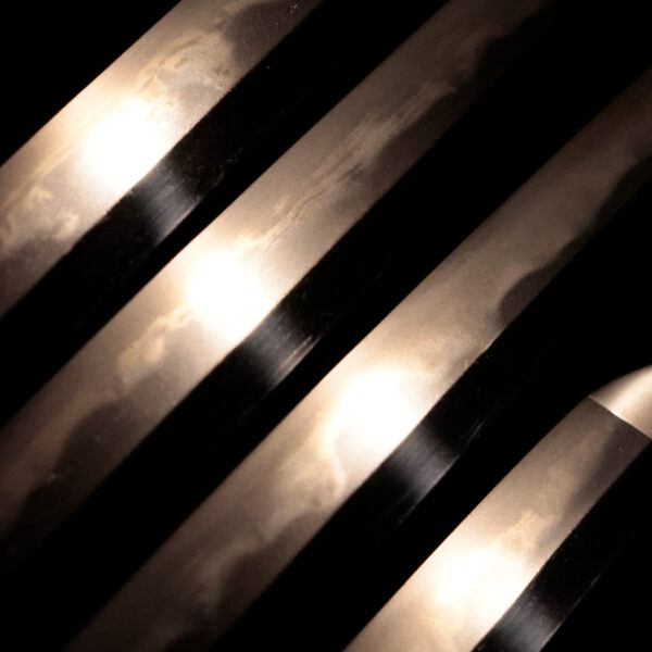 Antique Japanese Sword Katana Attributed to the first-gen Echigo no Kami Kanesada<br>NBTHK <span style="color: #ff0000;">Hozon </span>Certificate - Image 4