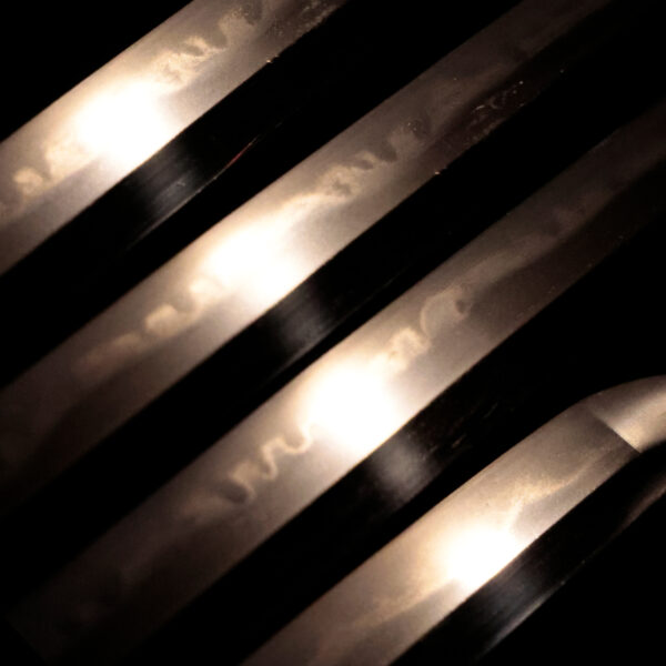 Antique Japanese Sword Katana Attributed to Fujiwara Takada <br>NBTHK<span style="color: #ff0000;"> Hozon </span>Certificate - Image 4
