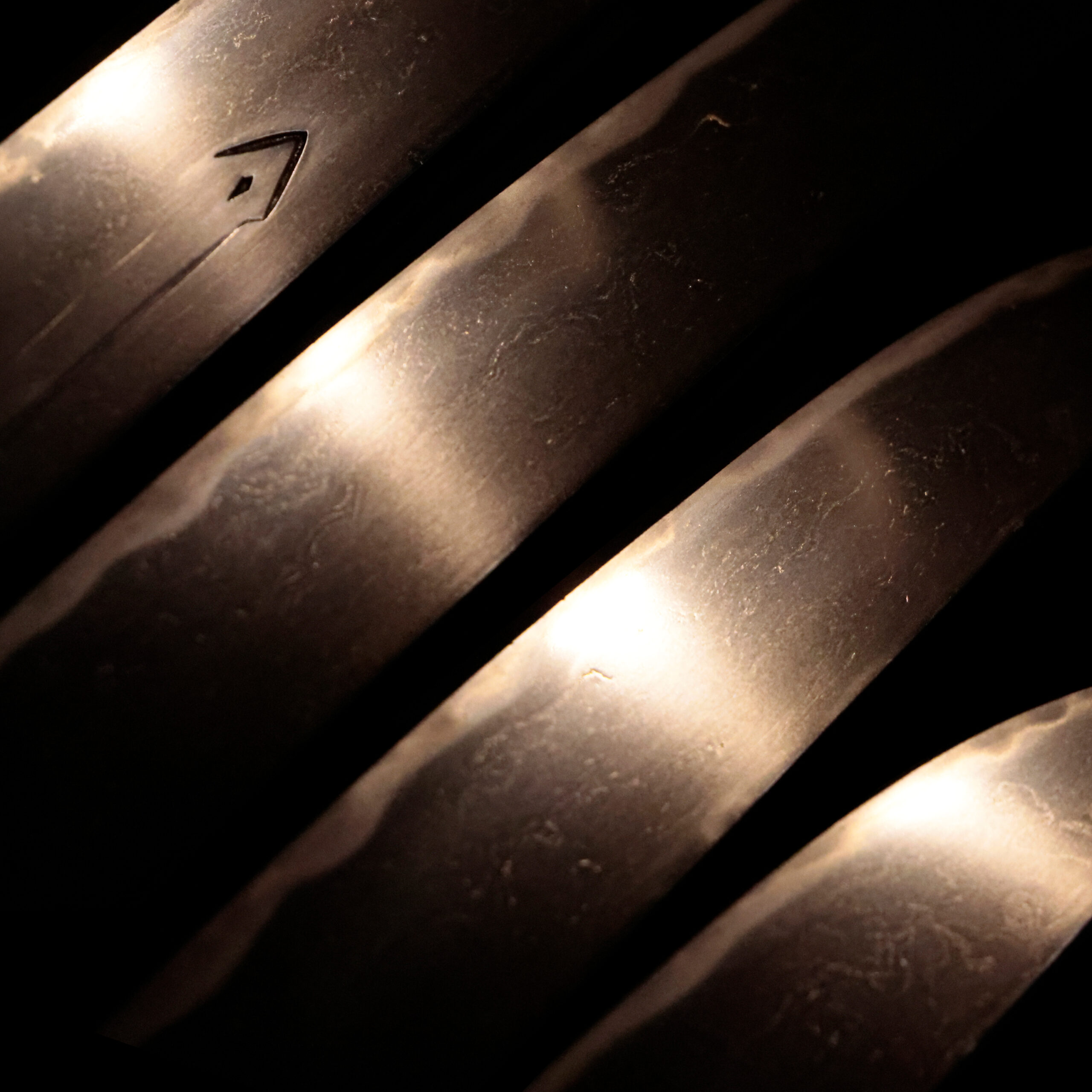 Antique Japanese Sword Tanto Attributed to Yamamura Masanobu<br>NBTHK<span style="color: #ff0000;"><strong> Tokubetsu Hozon</strong> </span>Certificate - Image 4