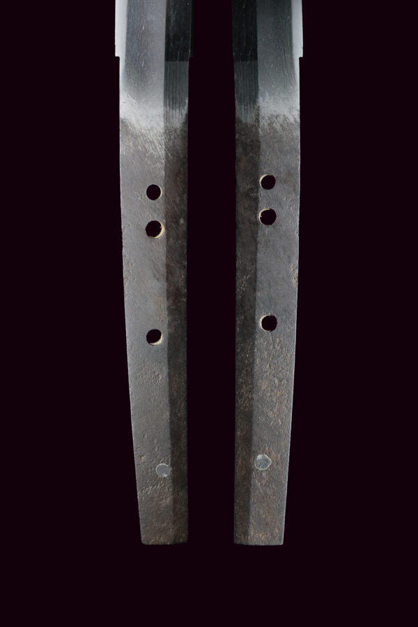 Antique Japanese Sword Daisho Attributed to Ko-Mihara/Signed by Ishidou Hata Toren<br> NBTHK <span style="color: #ff0000;"><strong>Tokubetsu Hozon</strong></span> and <span style="color: #ff0000;">Hozon</span> Certificate - Image 16