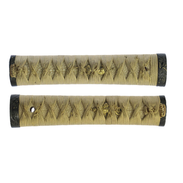 Antique Japanese Sword Daisho Attributed to Ko-Mihara/Signed by Ishidou Hata Toren<br> NBTHK <span style="color: #ff0000;"><strong>Tokubetsu Hozon</strong></span> and <span style="color: #ff0000;">Hozon</span> Certificate - Image 35