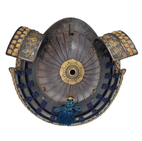 Antique Samurai Helmet <br>Early Edo Period Nijuroku Ken Suji Kabuto with <span style="color: #ff0000;"><strong>Tokubetsu Kicho</strong></span> Shiryo Certificate</span></strong> (KT-69) - Image 8
