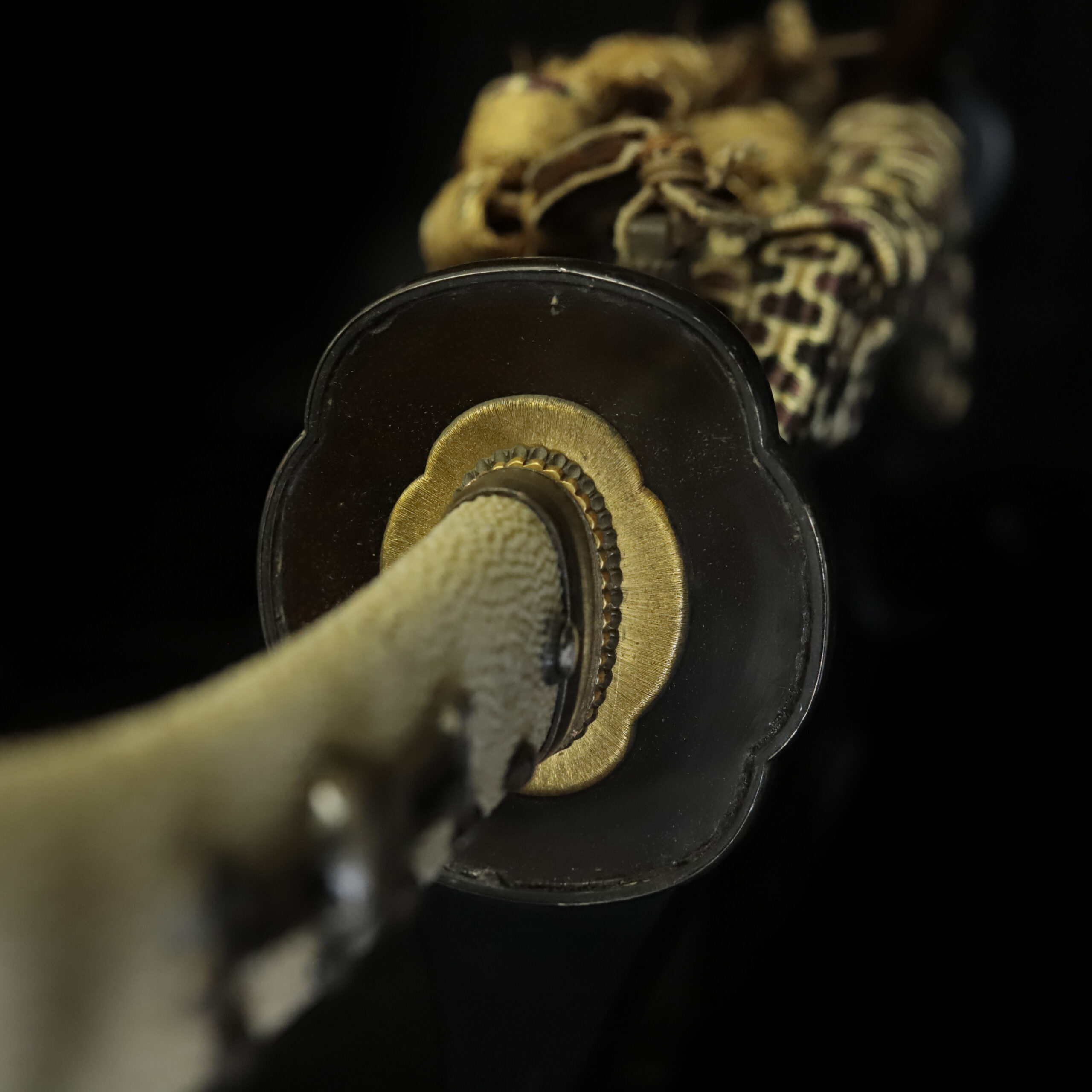 Antique Japanese Sword Katana Attributed to Kashu Ietsugu<br>NBTHK <span style="color: #ff0000;">Hozon </span>Certificate - Image 17