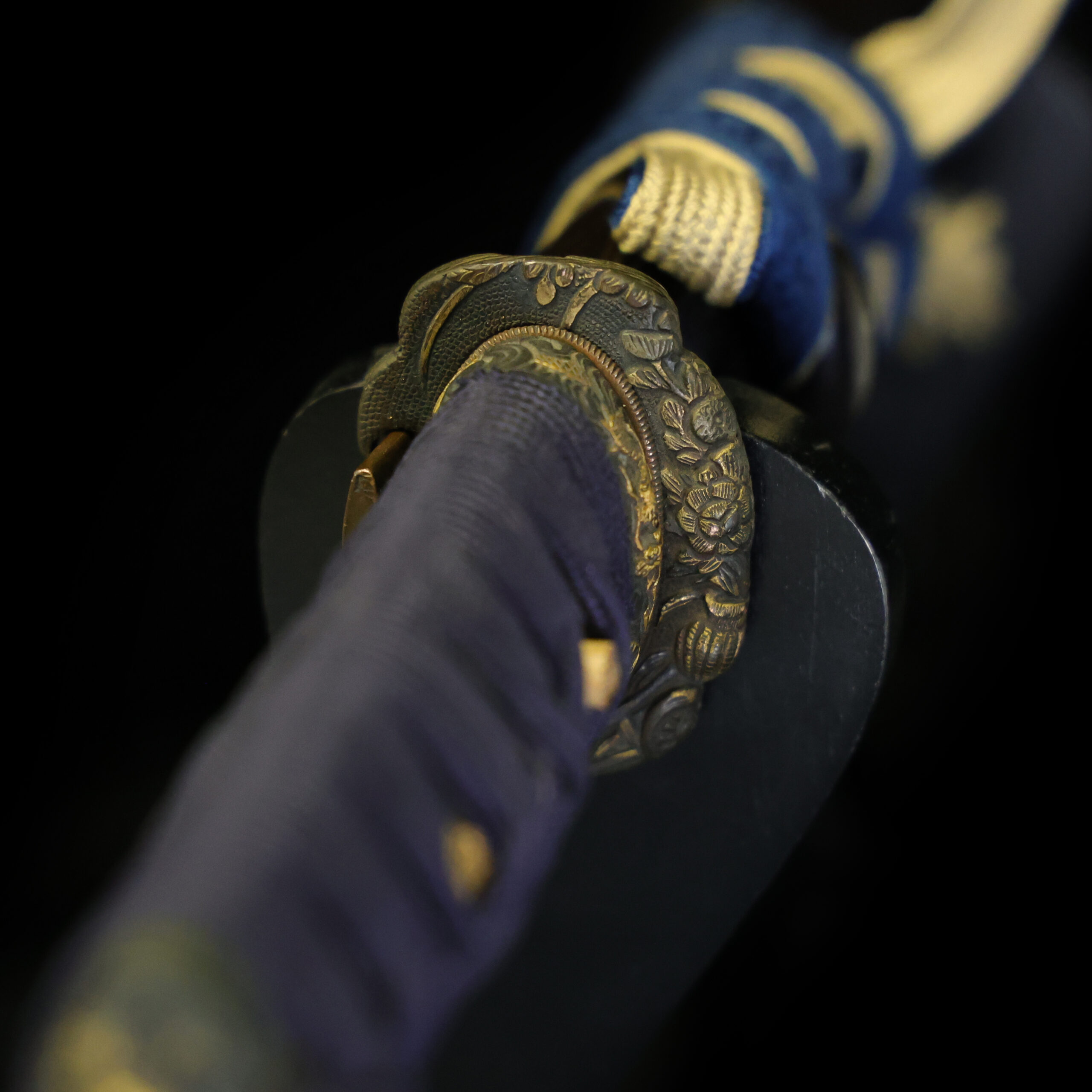 Antique Japanese Sword Wakizashi Signed by Yoshinao <br>NBTHK <span style="color: #ff0000;"><strong>Tokubetsu Hozon</strong> </span>Certificate - Image 18