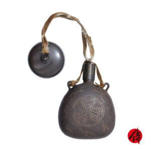 Antique Japanese Powder Flask<br>(Kayakuire-11)