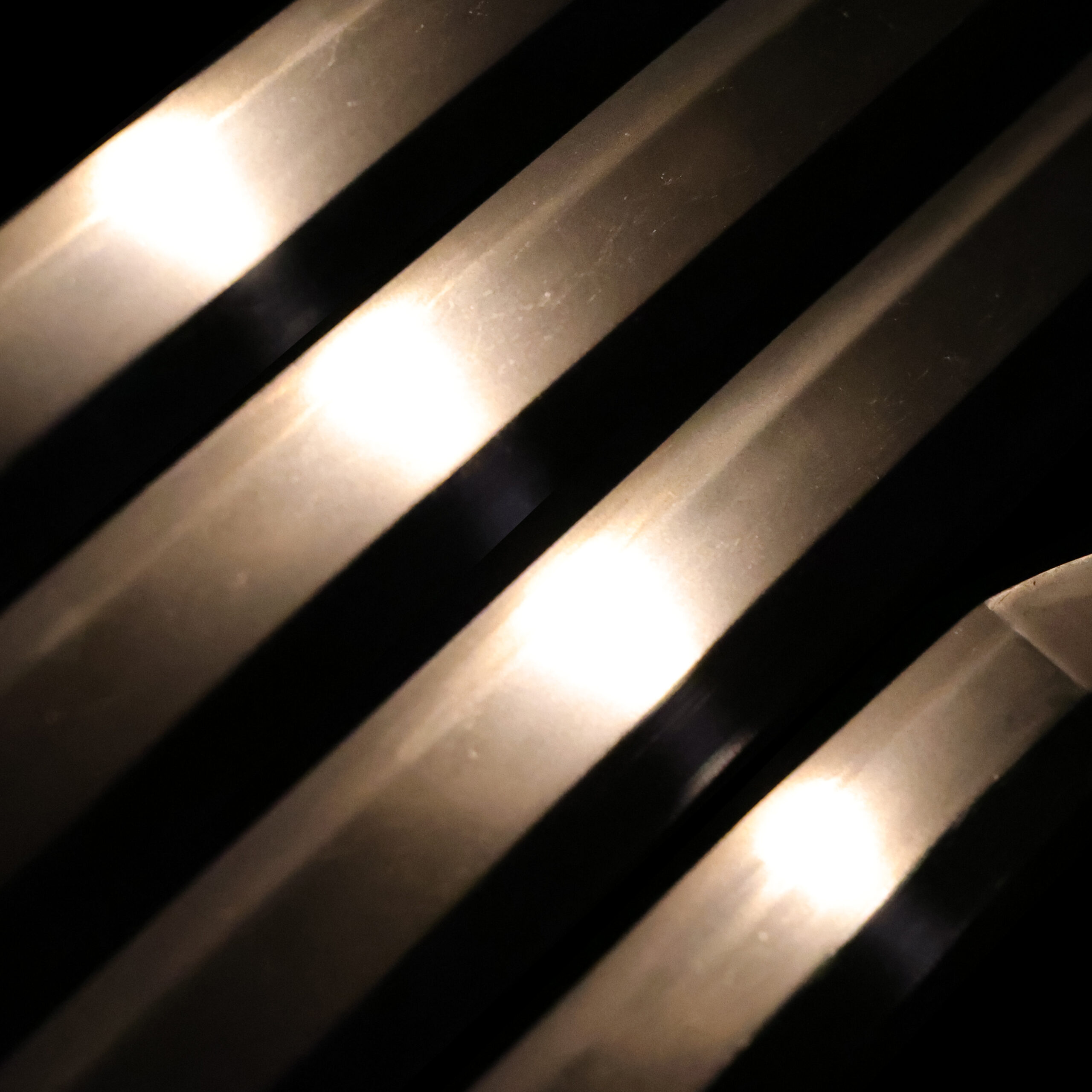 Antique Japanese Sword Katana attributed to Kaifu <br>NBTHK <span style="color: #ff0000;">Hozon </span>Certificate - Image 4