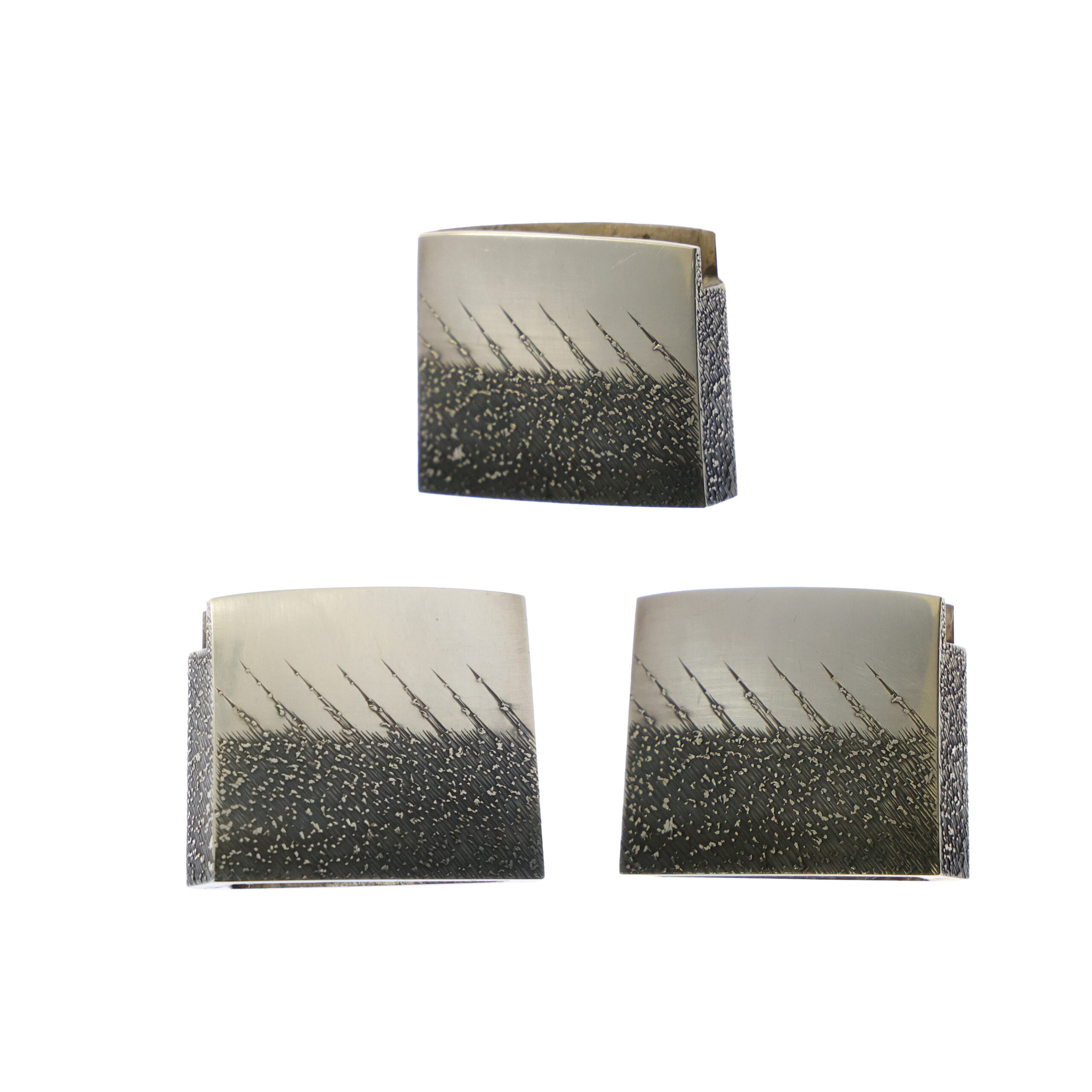 Antique Japanese Sword Wakizashi Signed by Kaneyasu <br> NTHK Kanteisho Certificate for the blade - Image 14