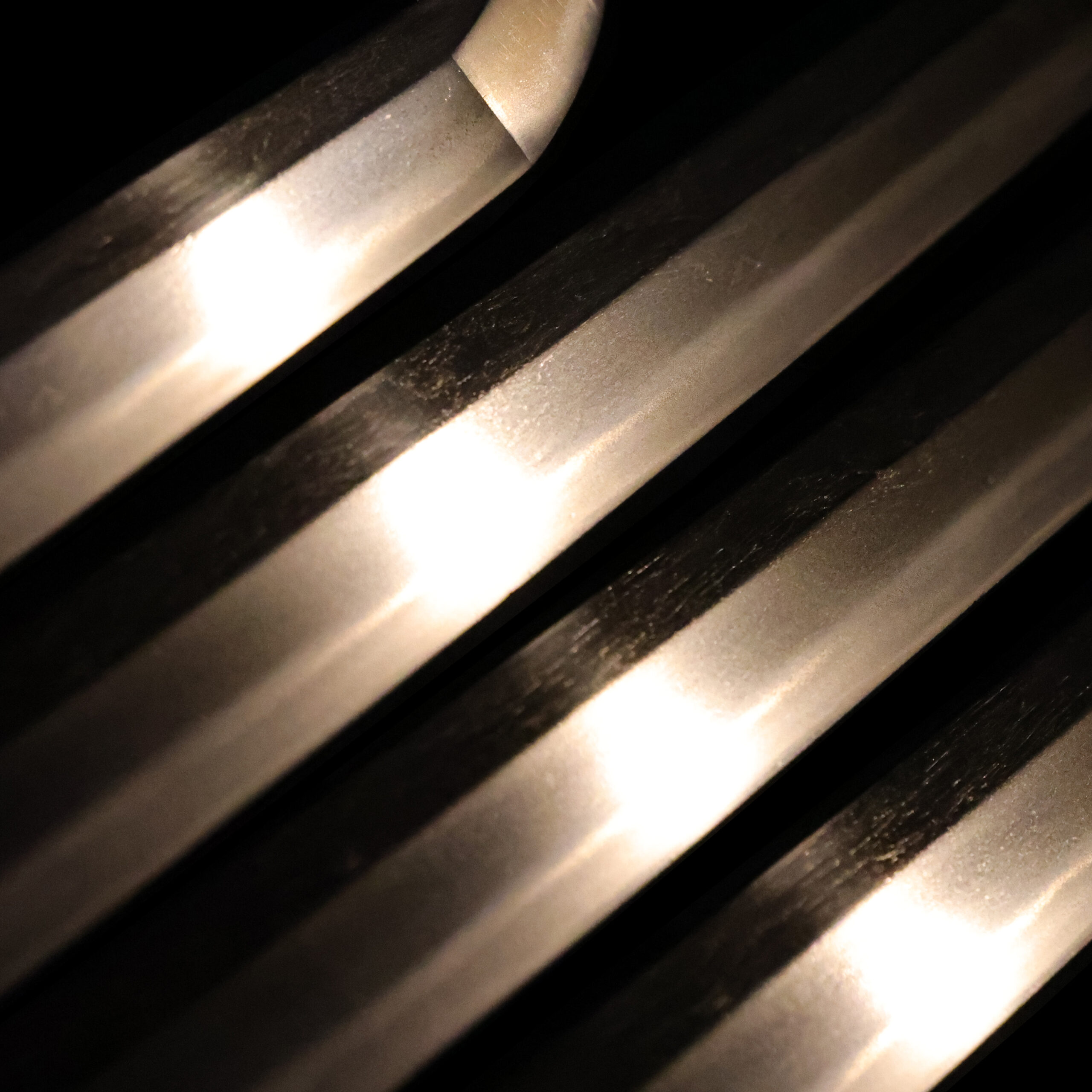 Antique Japanese Sword Wakizashi Signed by Kaneyasu <br> NTHK Kanteisho Certificate for the blade - Image 5