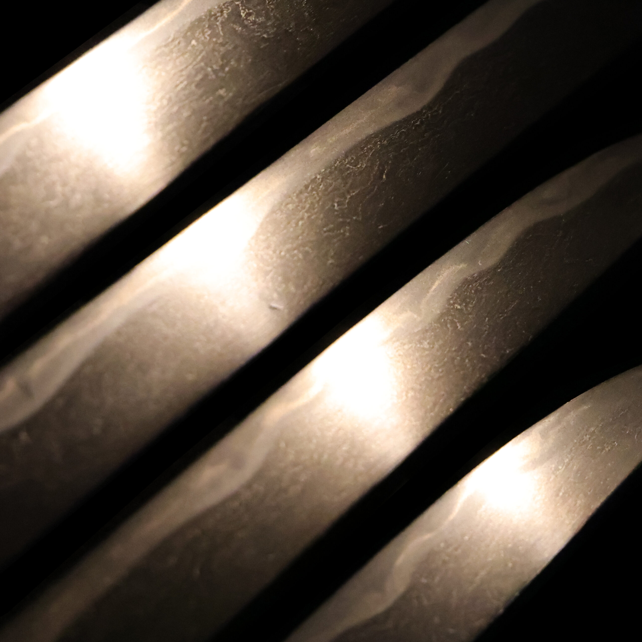 Antique Japanese Sword Tanto Attributed to Mino Senjuin <br>NBTHK<span style="color: #ff0000;"> Hozon </span>Certificate - Image 4