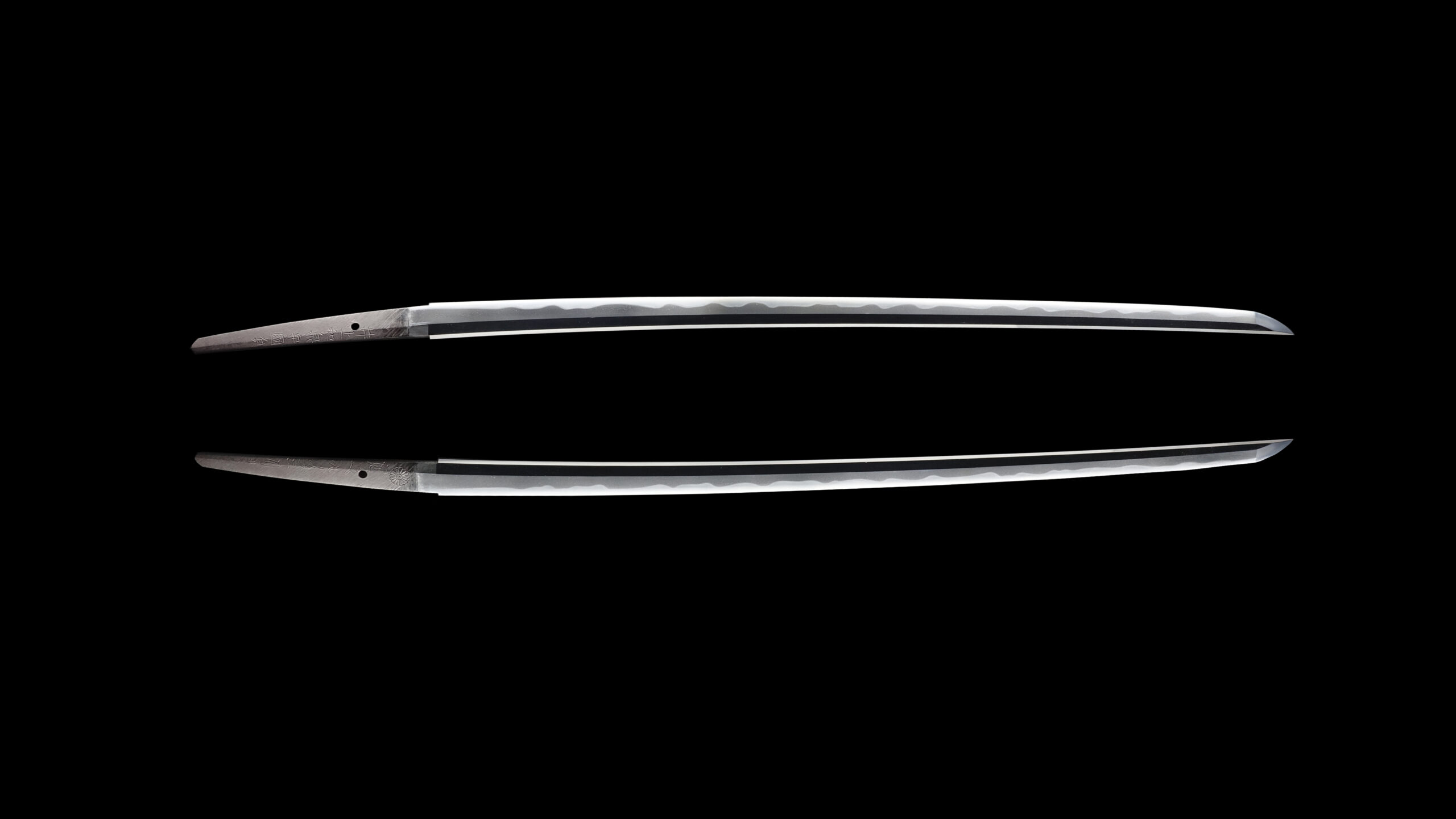 Antique Japanese Sword Katana Signed by Inoue Izumi no Kami Kunisada<br> NBTHK<span style="color: #ff0000;"><strong> Tokubetsu Hozon</strong> </span>Certificate - Image 12