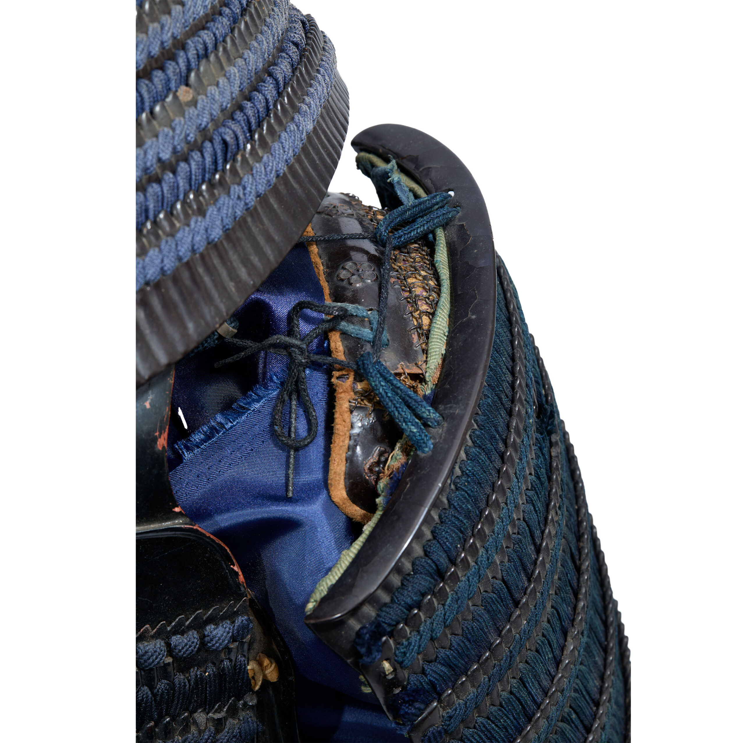 Antique Mid Edo Period Samurai Armor <strong><span style="color: #ff0000;"> Tokubetsu Kicho Shiryo</span></strong> Certificate (A-63) - Image 25