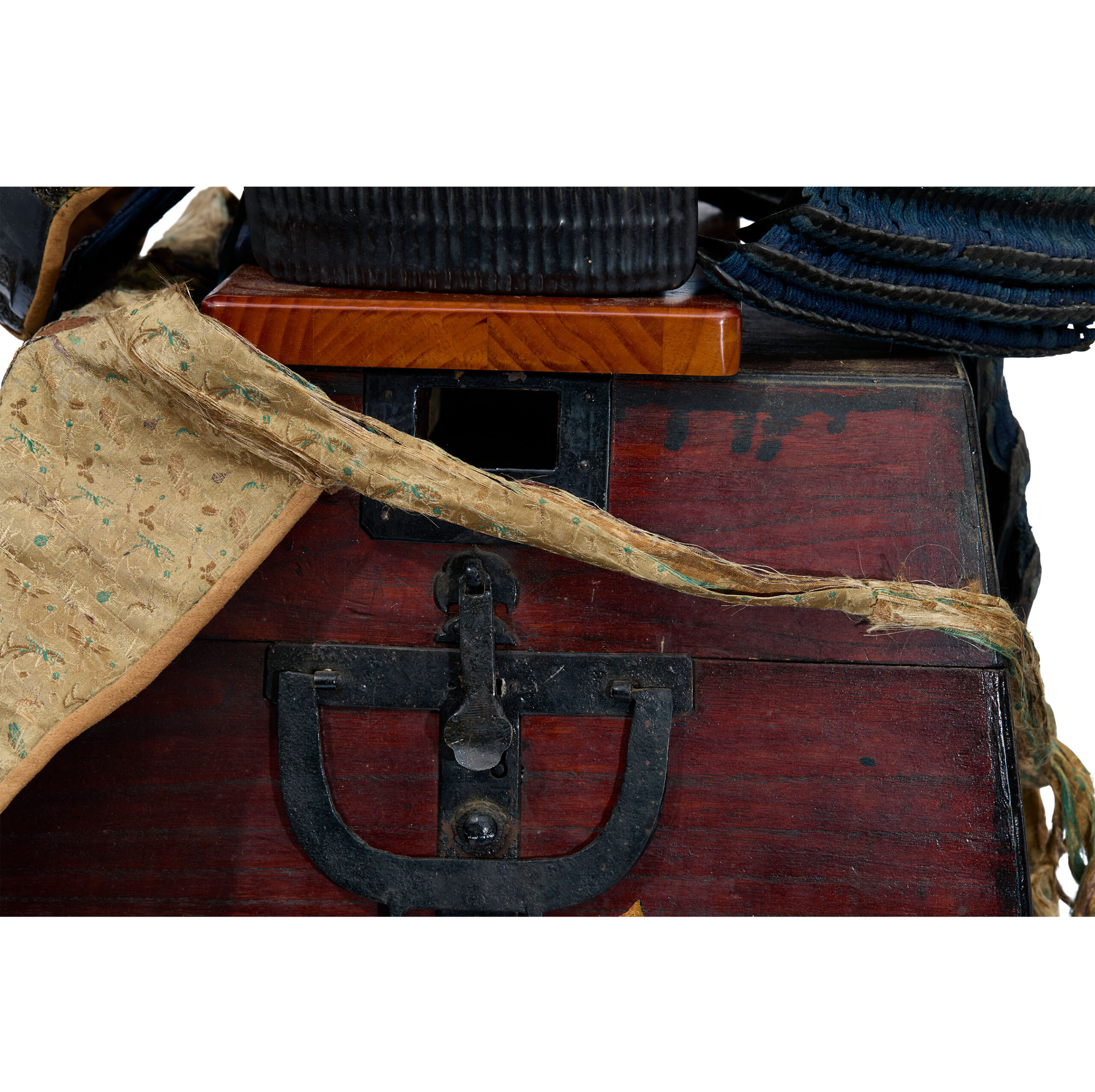 Antique Mid Edo Period Samurai Armor <strong><span style="color: #ff0000;"> Tokubetsu Kicho Shiryo</span></strong> Certificate (A-59) - Image 41